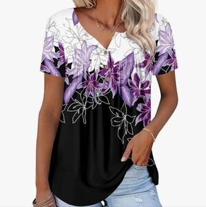 PLUS SIZE Short Sleeve Top
